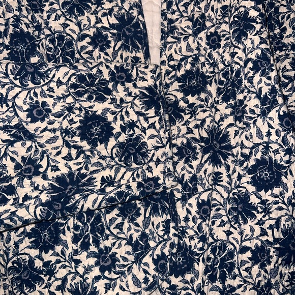 Floral Patterned Jacket - Picture 2 of 4